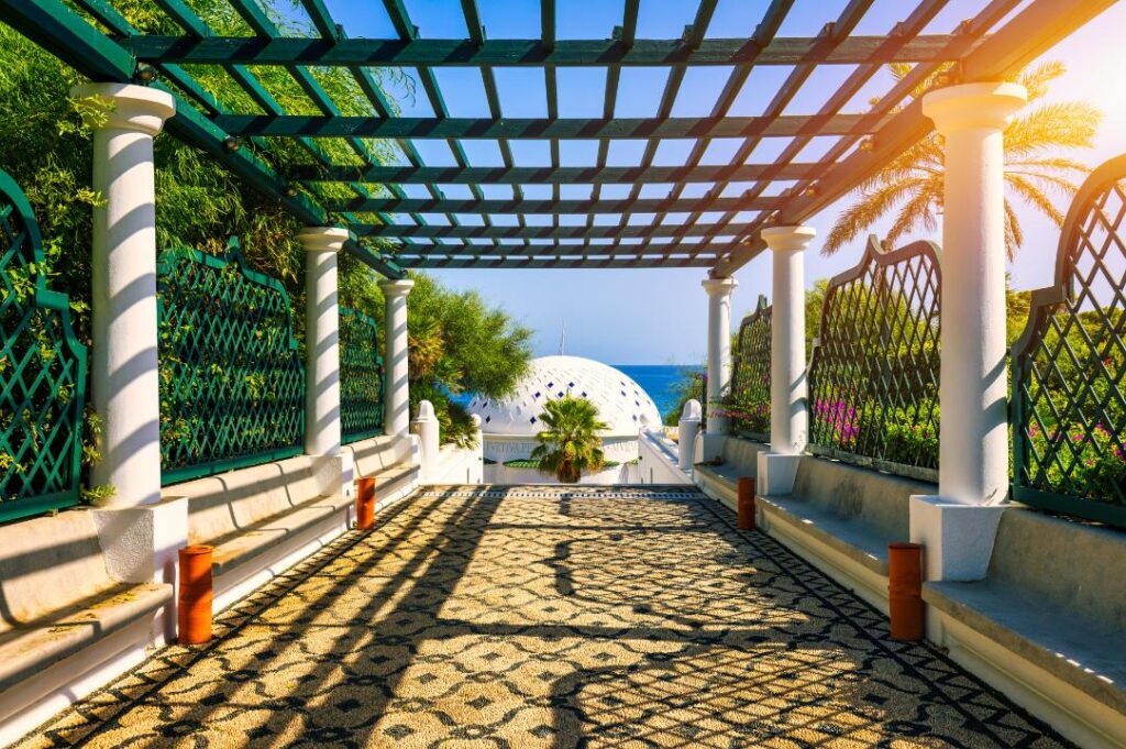 Rhodes Elegance